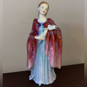 Royal Doulton Olivia Figurine Statue England Vintage 1946 EUC Bone China